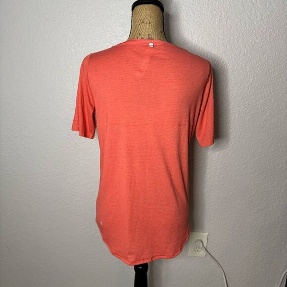 Lululemon Run Away Tee Heather Atomic Red Size 6 Reflective Gym Athleisure - Picture 6 of 7